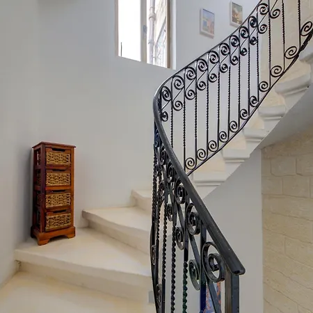 Lägenhet Authentic 1br In The Heart Of By 360 Estates *